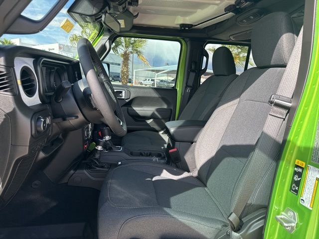 2025 Jeep Wrangler 4-Door Willys - Photo 20