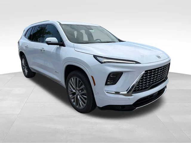2026 Buick Enclave Avenir AWD's photo