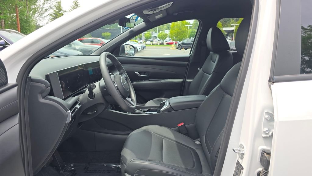 Used 2025 Atlas White Hyundai SEL image 20