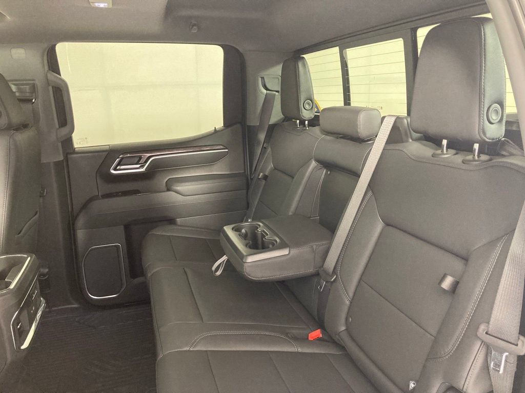 2026 Chevrolet Silverado 1500 LTZ - Photo 17
