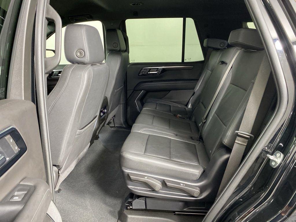 Used 2025 Black Chevrolet LT image 11