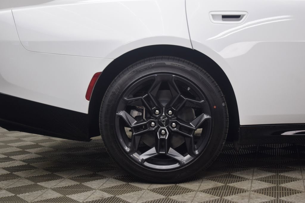 New 2026 White Knuckle Exterior Paint Dodge R/T image 12