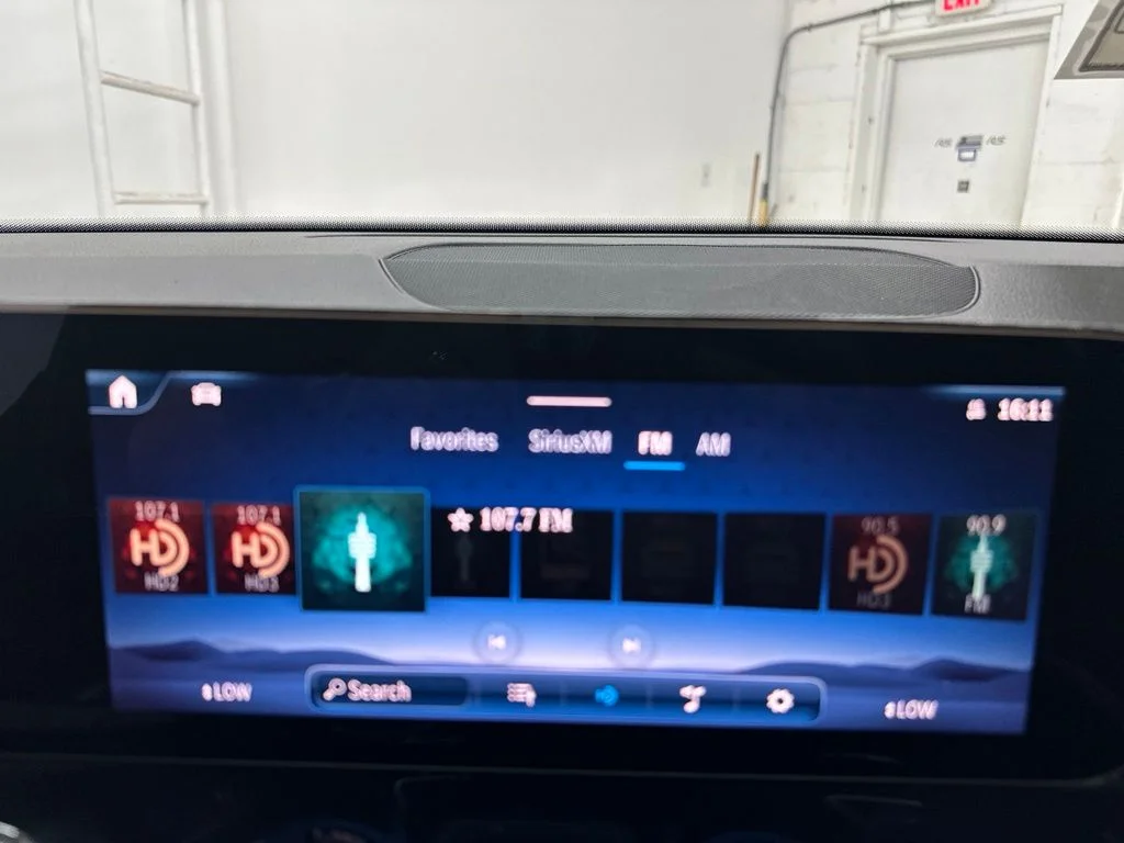 New 2026 Black Mercedes-Benz GLB 250 image 17