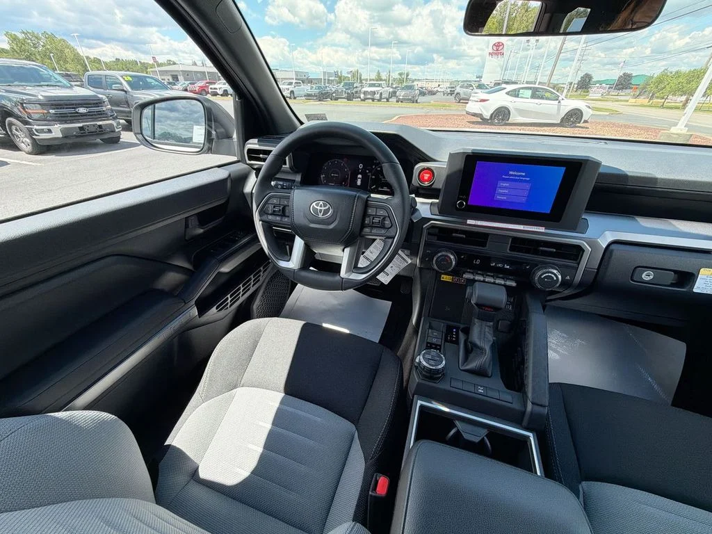 2026 Toyota 4Runner TRD Off-Road - Photo 15