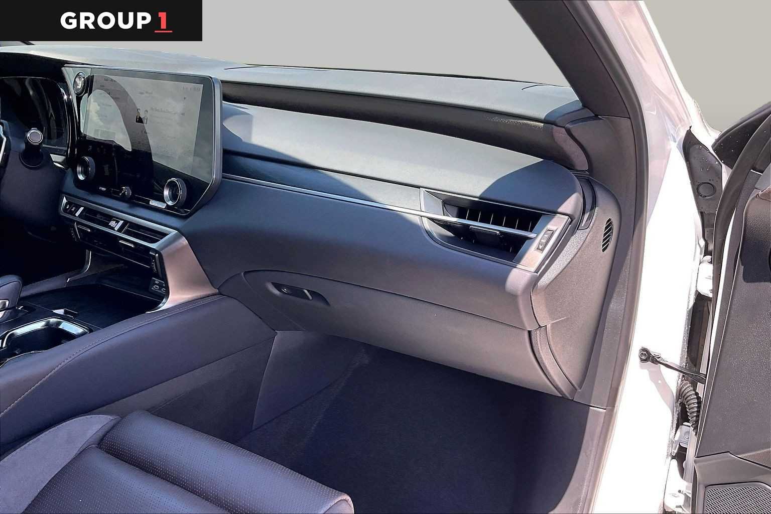 Certified Used 2025 EMINENT WHITE PEARL Lexus Luxury image 16