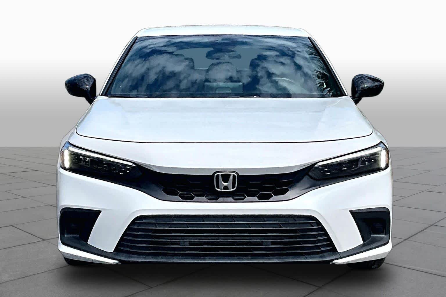 Used 2024 Platinum White Pearl Honda Sport image 4