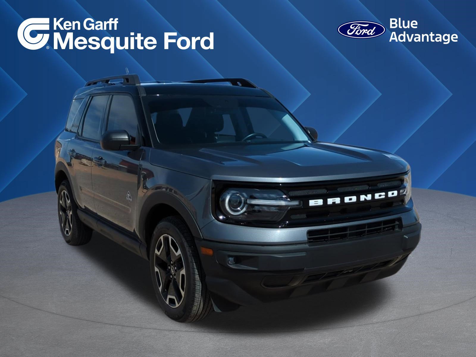 Used 2023 Gray Metallic Ford Outer Banks image 1