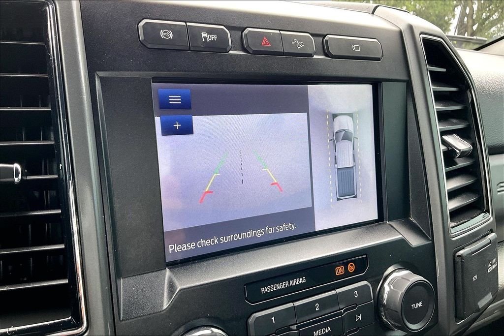 Used 2019 Agate Black Metallic Ford XLT image 13