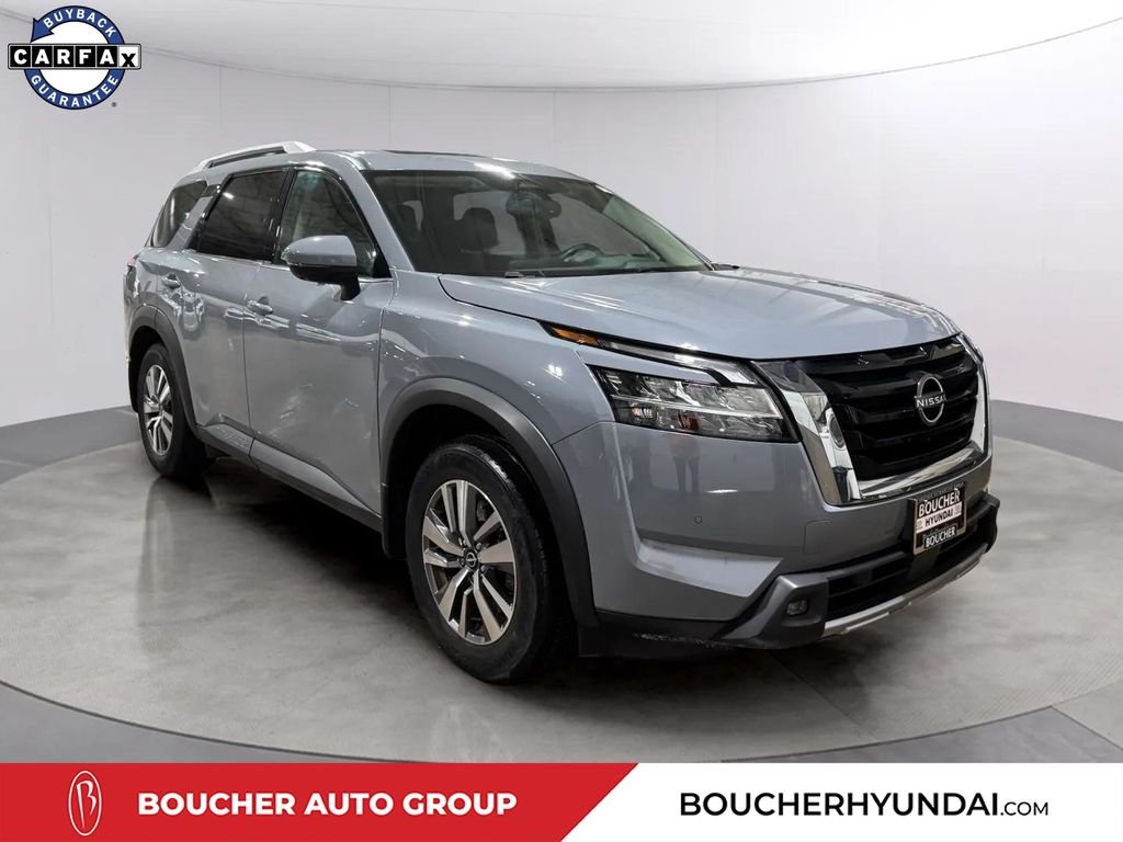 Used 2022 Gray Nissan SL image 1