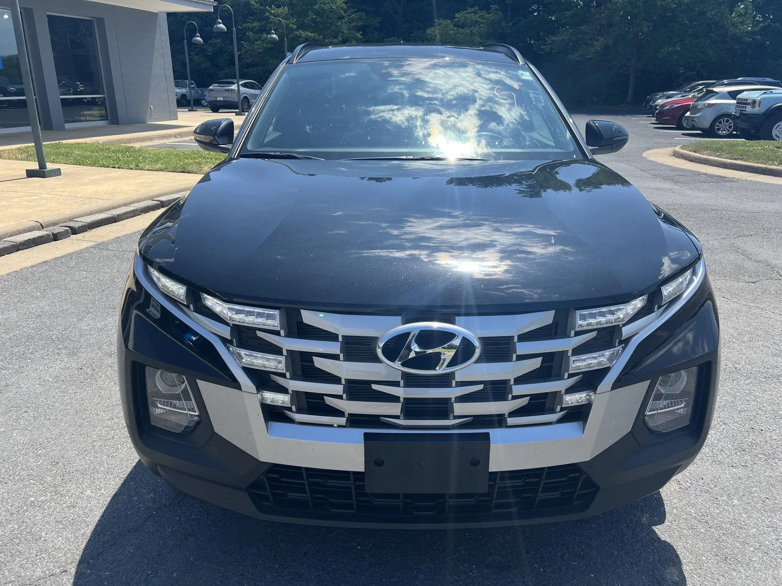 Certified Used 2022 Phantom Black Hyundai SEL image 9