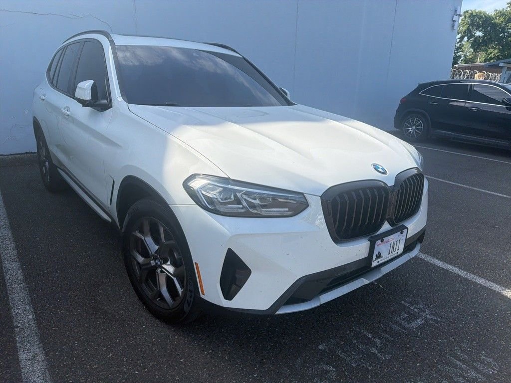 2022 BMW X3 xDrive30i's photo