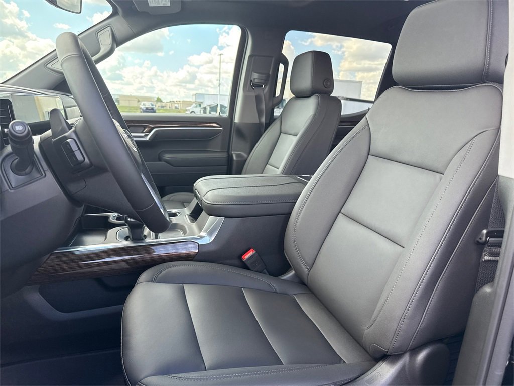 2026 GMC SIERRA - Image 15