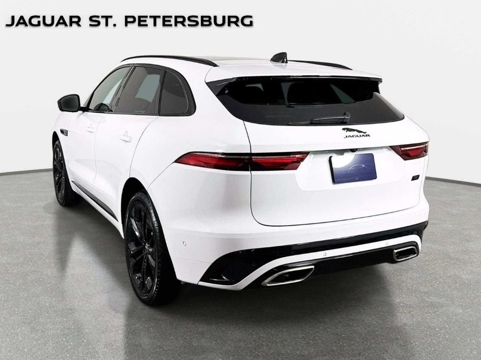 Used 2026 Fuji White Jaguar P400 R-Dynamic S image 5