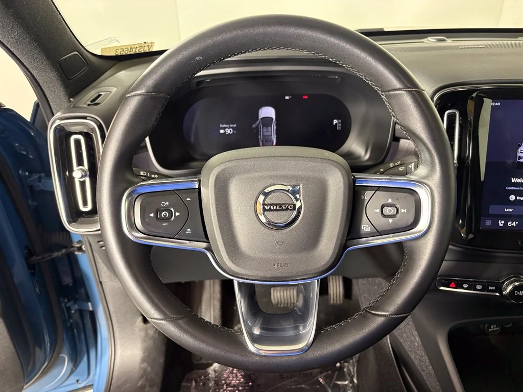 Used 2023 Blue Volvo Ultimate image 19