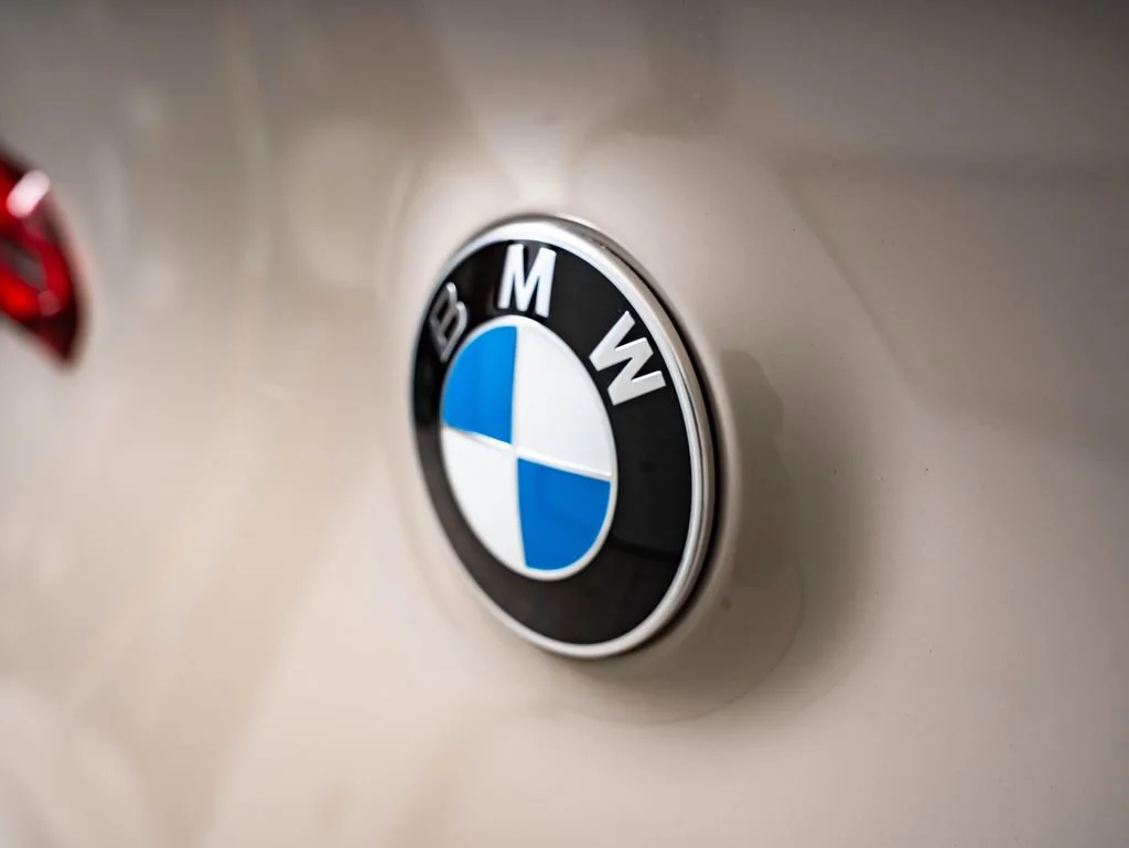 New 2026 Dune Grey Metallic BMW 30 xDrive image 17