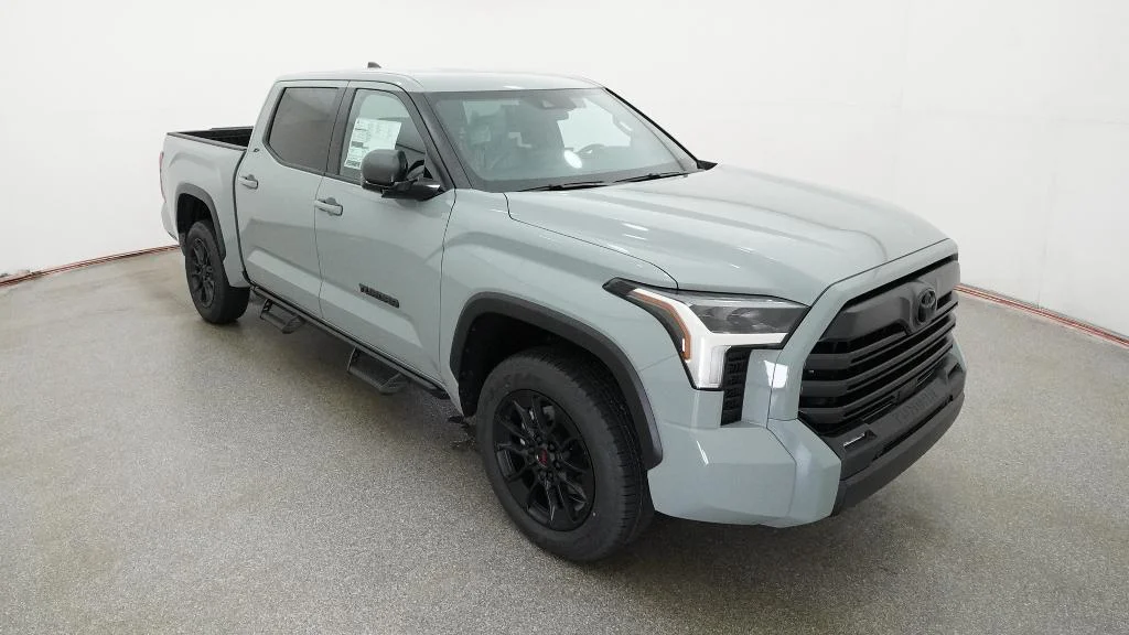 New 2026 Lunar Rock Toyota SR5 image 10