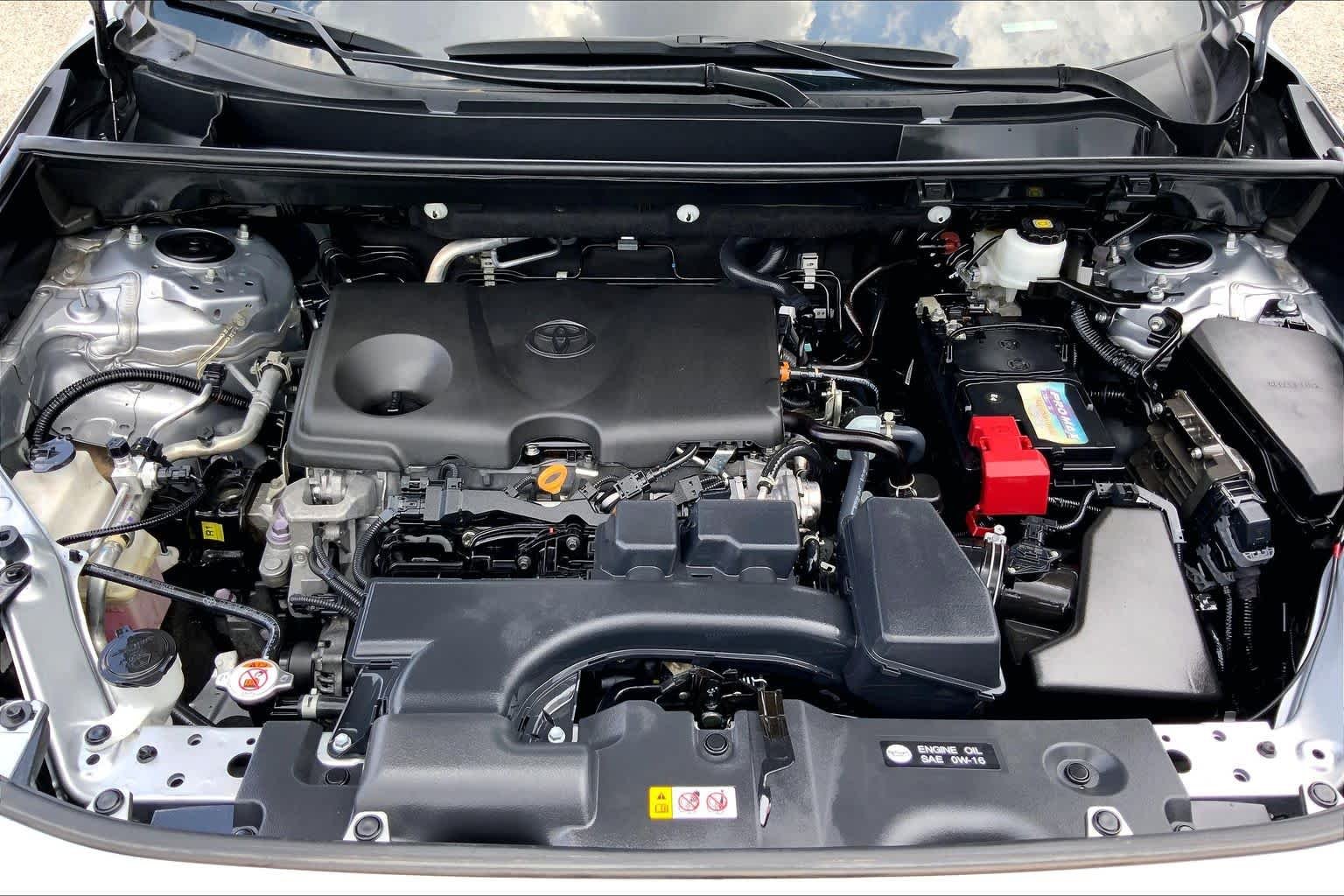 Used 2024 Silver Sky Metallic Toyota LE image 31