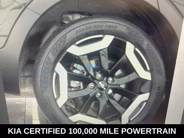 Used 2024 Black Kia S image 11