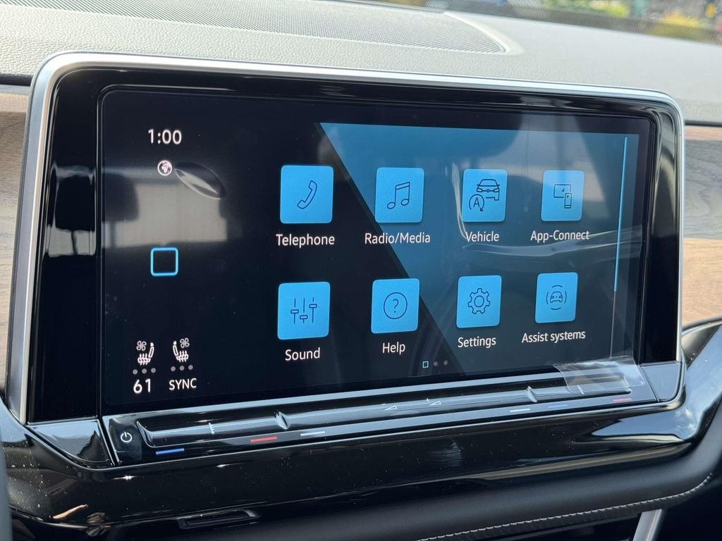 2026 Volkswagen Atlas SE w/Tech - Photo 4