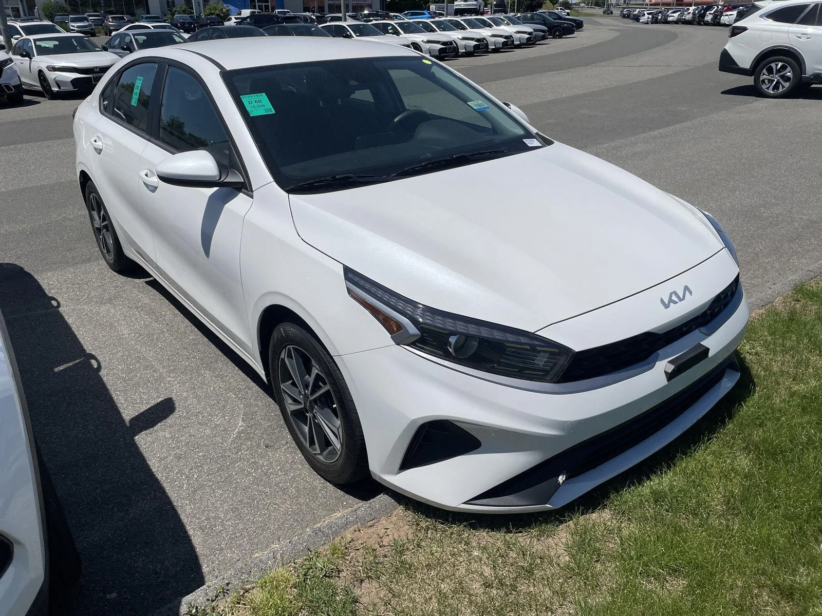 2023 Kia Forte LXS AT's photo