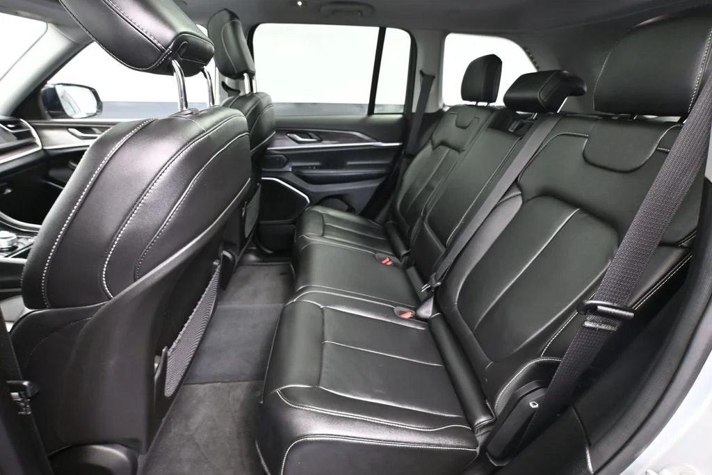 Certified Used 2022 Silver Jeep 4xe image 38