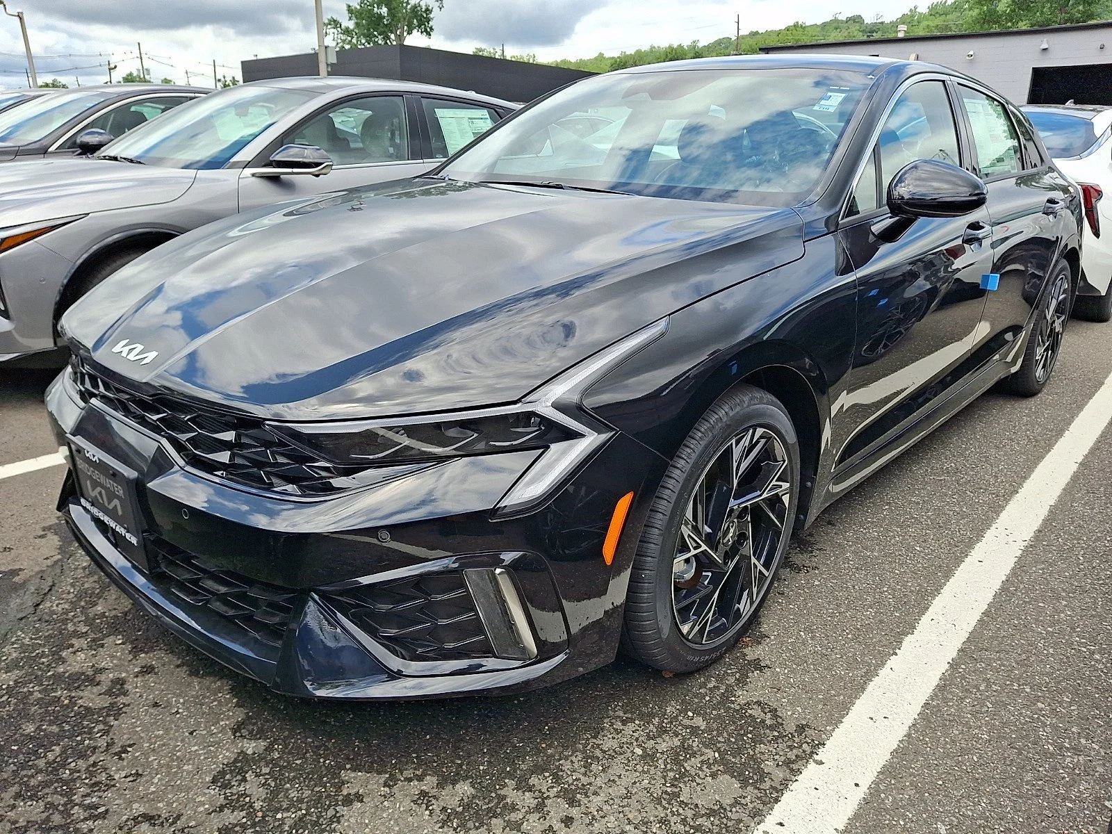 New 2026 Aurora Black Pearl Kia GT-Line AWD image 2