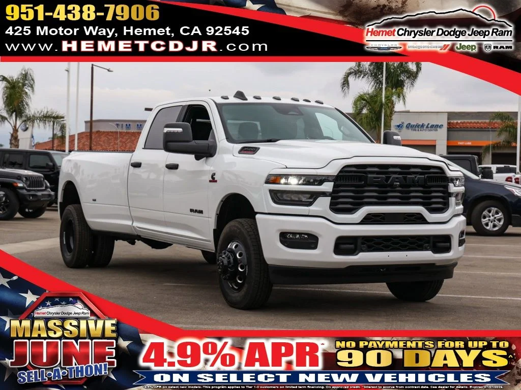 New 2026 Bright White Clear-Coat Exterior Paint RAM Big Horn Night Edition image 1