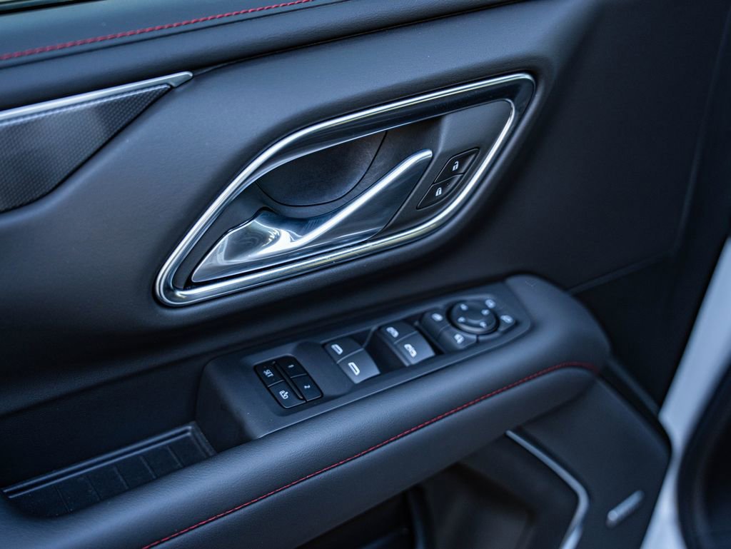Used 2024 Summit White Chevrolet RST image 15