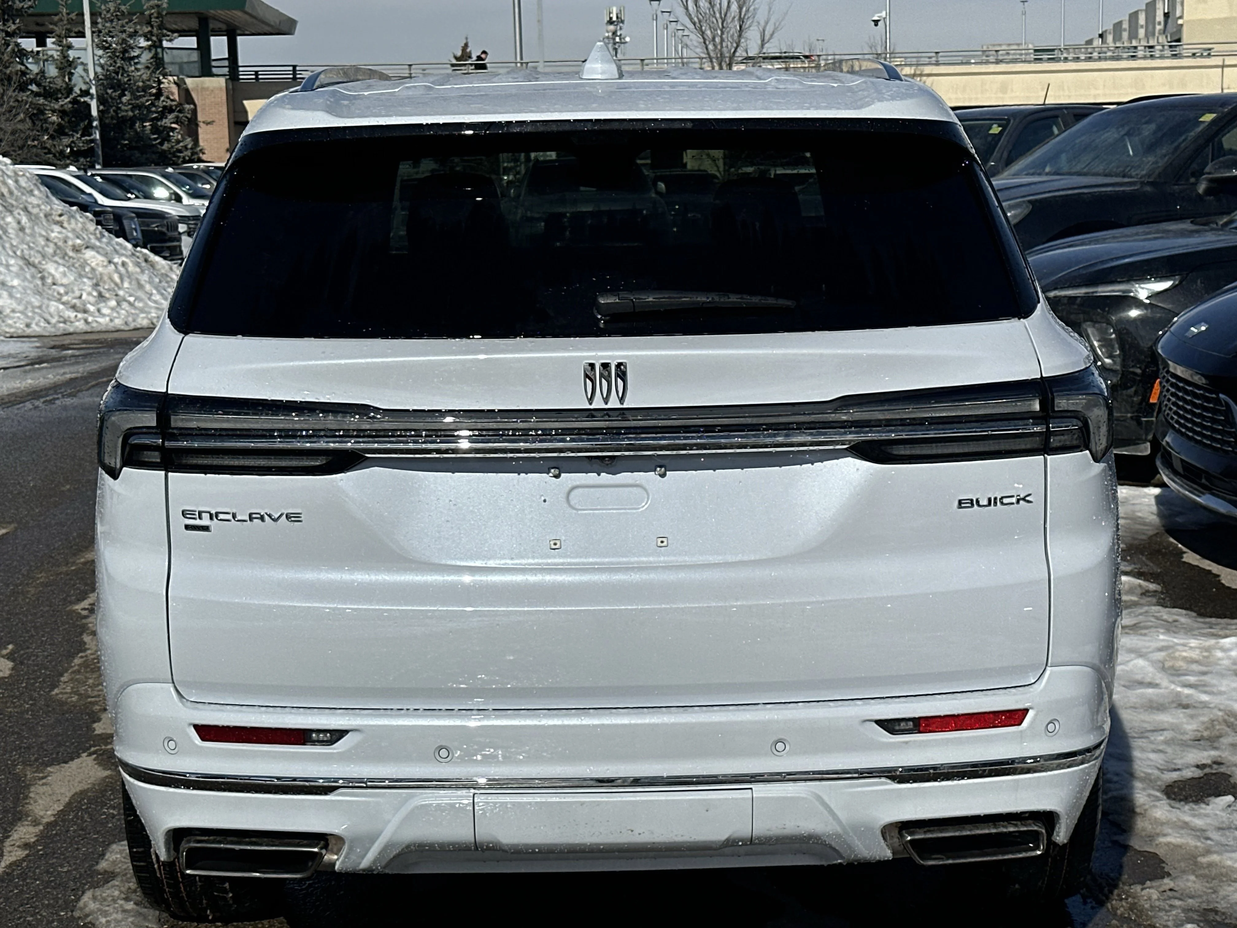 New 2026 Iridescent White Tricoat Buick Avenir image 5