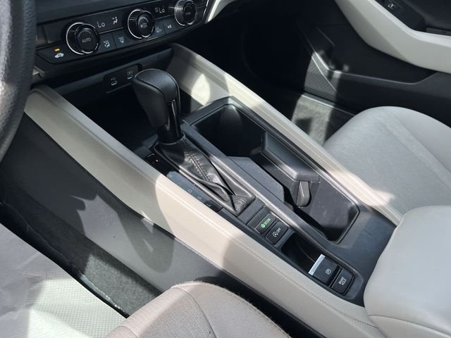 Used 2023  Honda EX image 29