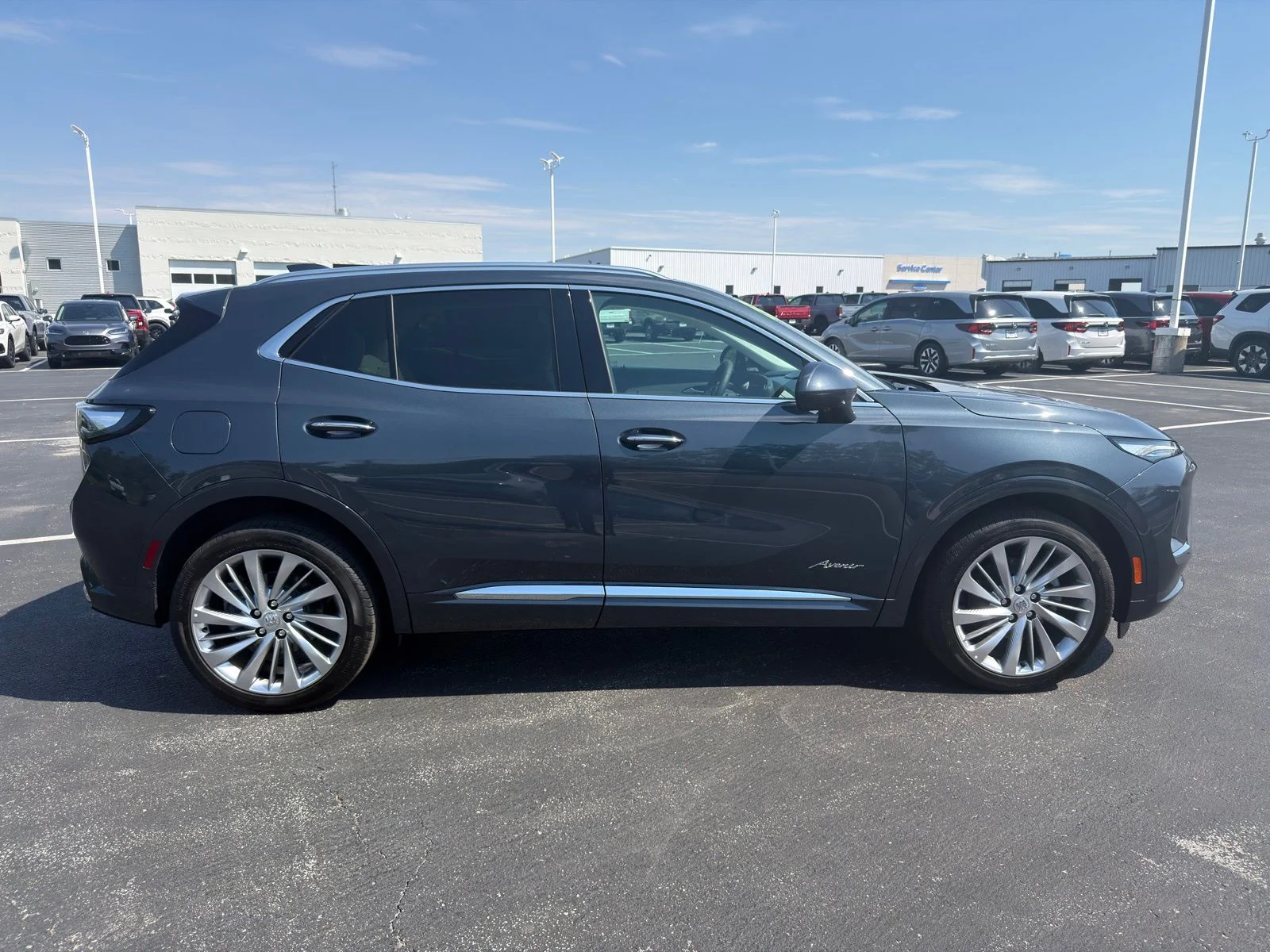 Used 2026 Quartz Blue Metallic Buick Avenir image 7