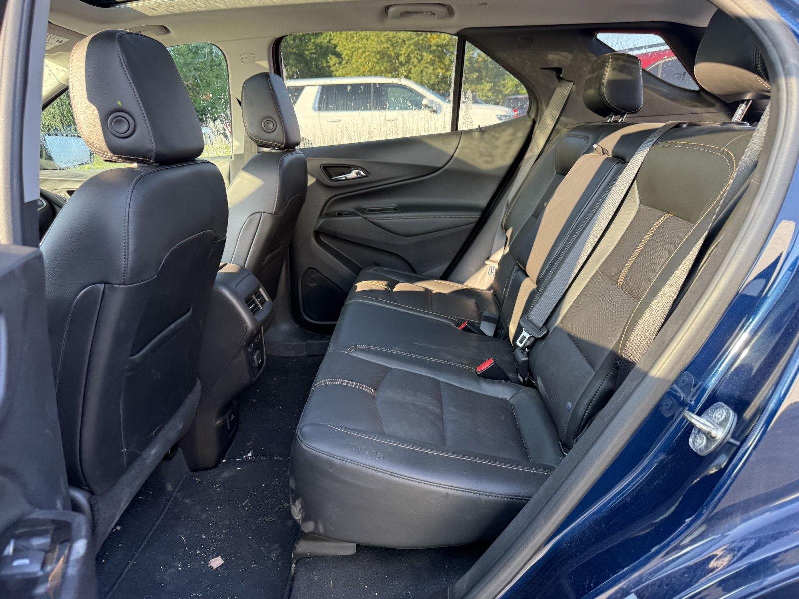 Used 2022 Blue Glow Metallic Chevrolet Premier image 7