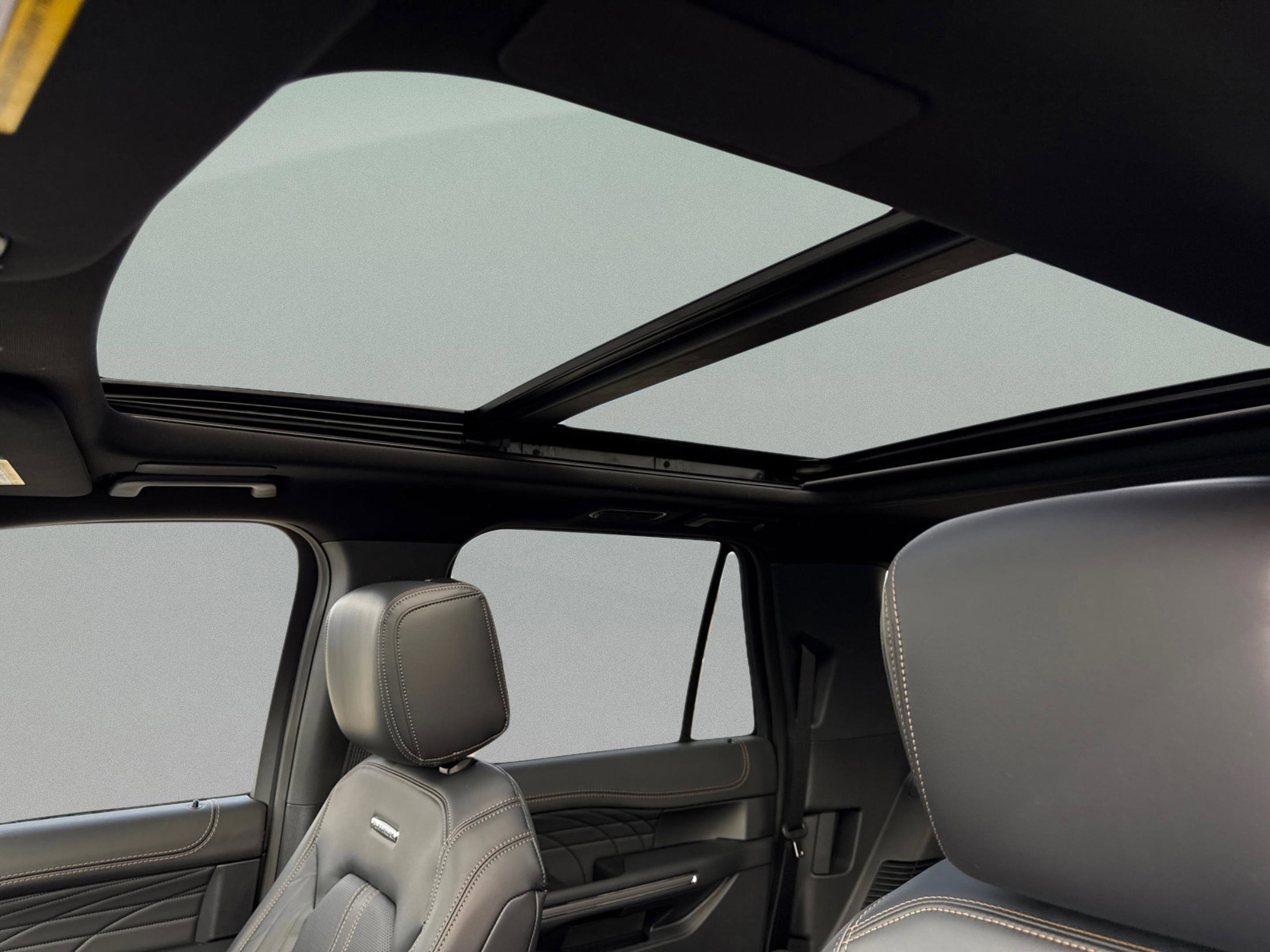 New 2024 Agate Black Metallic Ford Platinum image 38