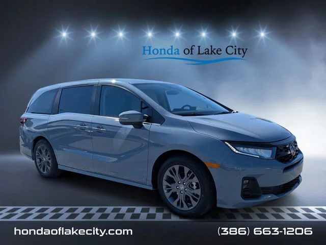 2026 Honda Odyssey Touring's photo