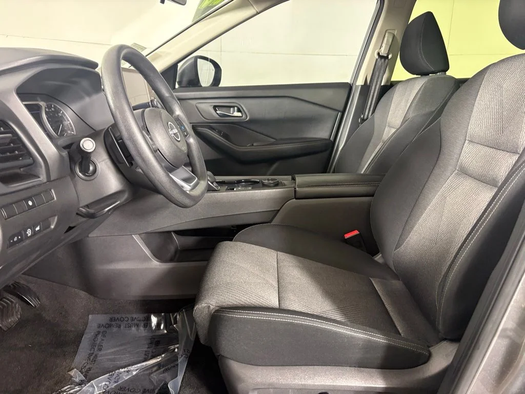 Used 2024 Gray Nissan SV image 20