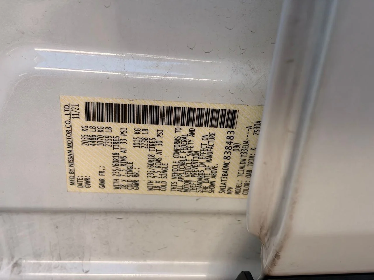 Used 2021 Pearl White Tricoat Nissan SV image 9