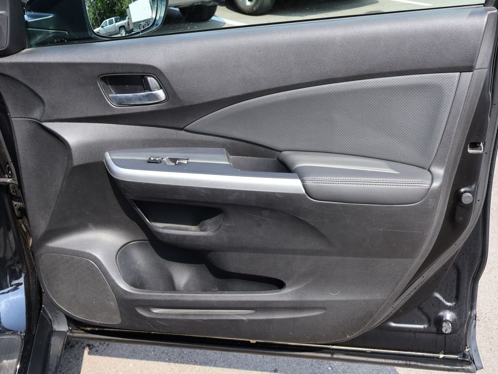 Used 2016  Honda Touring image 11