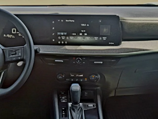 Used 2026 White Nissan SV image 17