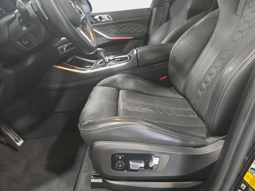 Used 2022 Carbon Black Metallic BMW  image 21