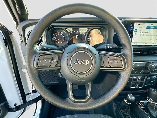 New 2026 Bright White Clear-Coat Exterior Paint Jeep Sport image 7