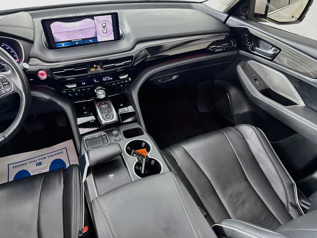 Used 2022 White Acura Advance image 29