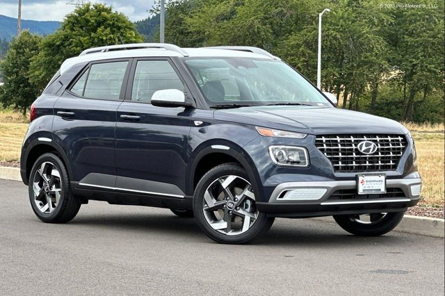 2026 Hyundai VENUE SEL w/Two-Tone Roof