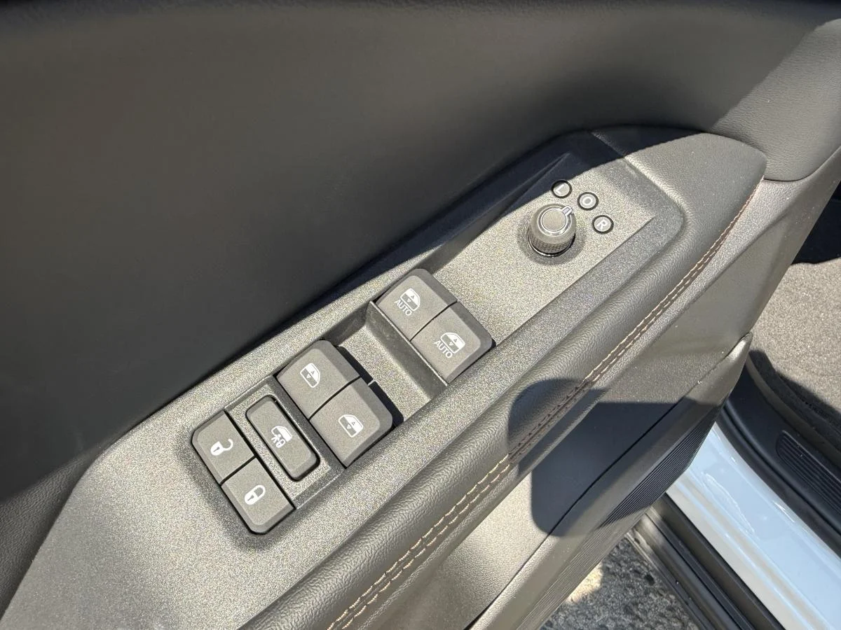 New 2026 White Jeep Limited image 14