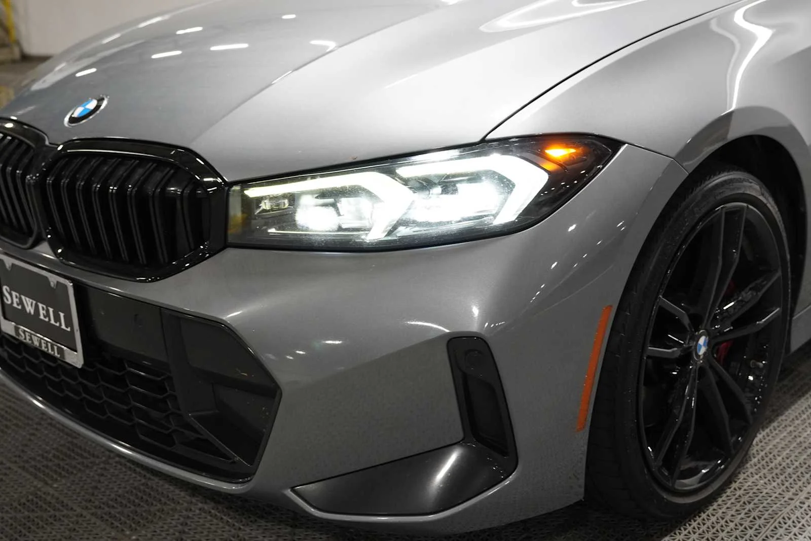 Used 2023 Skyscraper Grey Metallic BMW 330i xDrive image 6