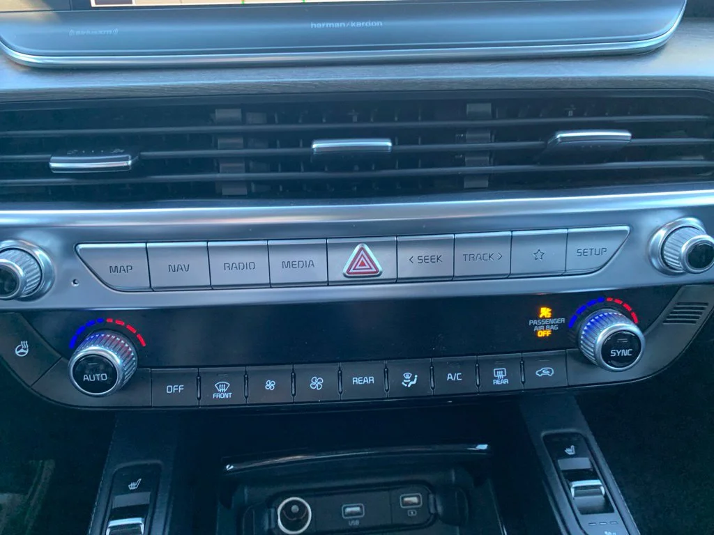 Used 2020 Purple Kia SX image 22