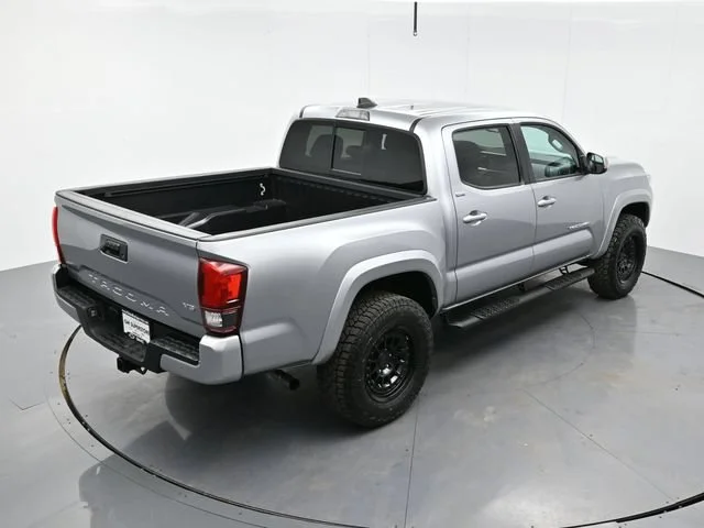 Used 2022 Celestial Silver Metallic Toyota SR5 image 34