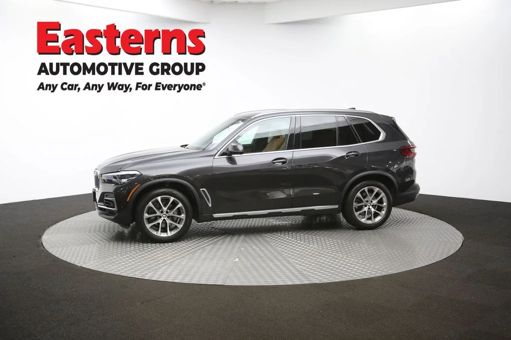 Used 2022 Gray BMW xDrive40i image 64