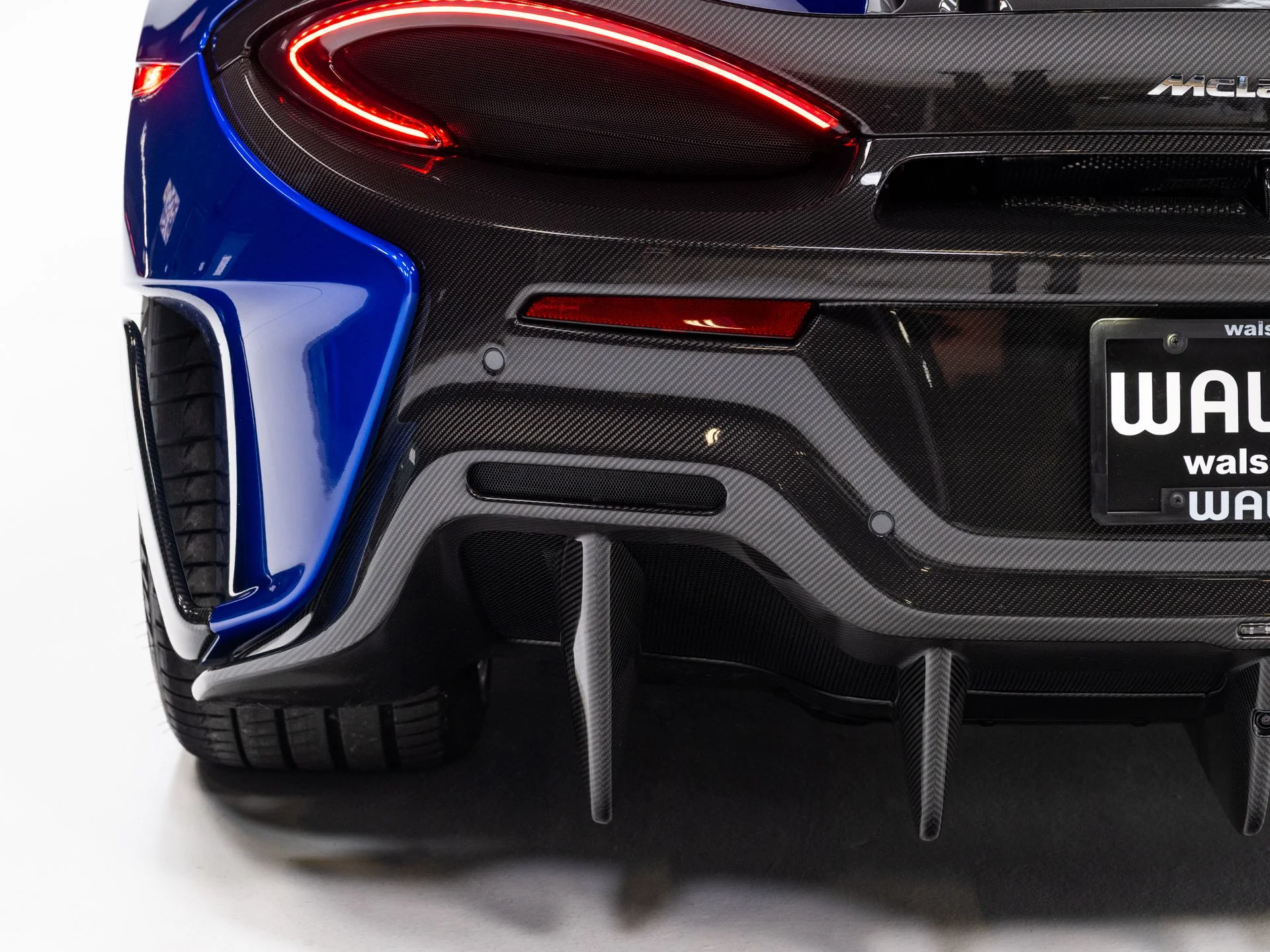 Used 2020 Burton Blue McLaren Spider image 52