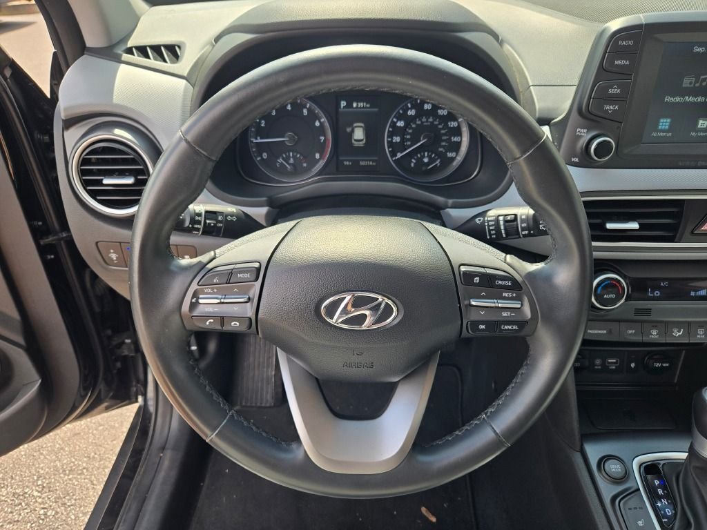 Used 2021 Ultra Black Hyundai Limited image 32
