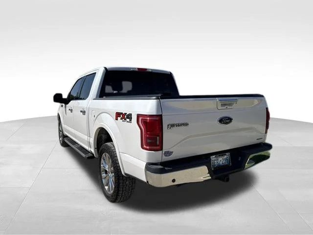 Used 2015 White Ford Lariat image 5